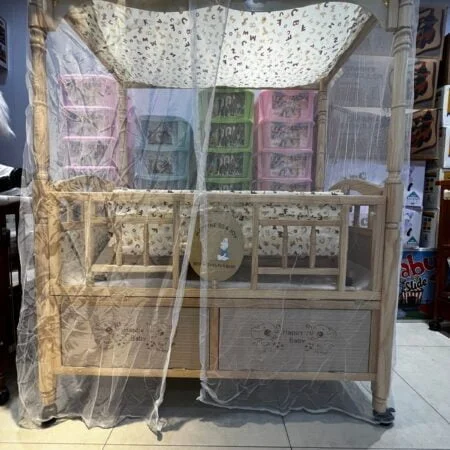 Wooden Cot With Pillar