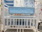 WOODEN COT 8152