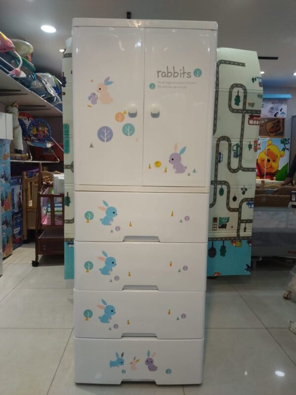 BABY CABINET 4 DRAWERS WITH HANGING RABBITS PATTERN