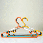 YOMH 5 Piece Clothes Hanger Set Multicolor